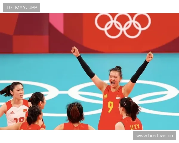 张常宁晒日常那画风太高级，我这周工资默默缩成蚂蚁了