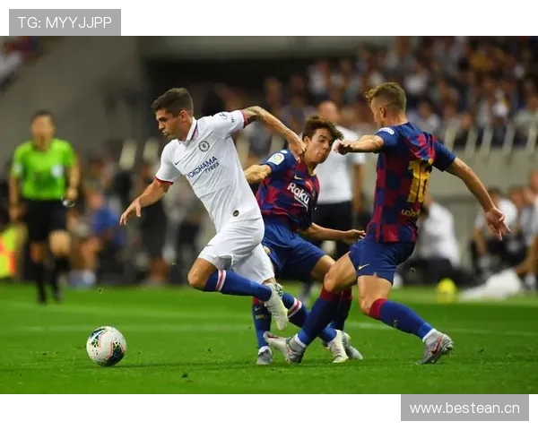 利物浦阵容深度当前面临考验，能否应对多线作战强度影响赛季走势